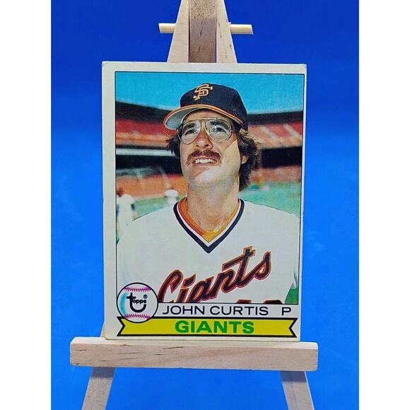 John Curtis #649 Topps 1971 Giants + Miscut Off Center - Picture 1 of 4